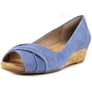 ❤️Giani Bernini Rivey Peep-Toe Wedges, Vintage Jean